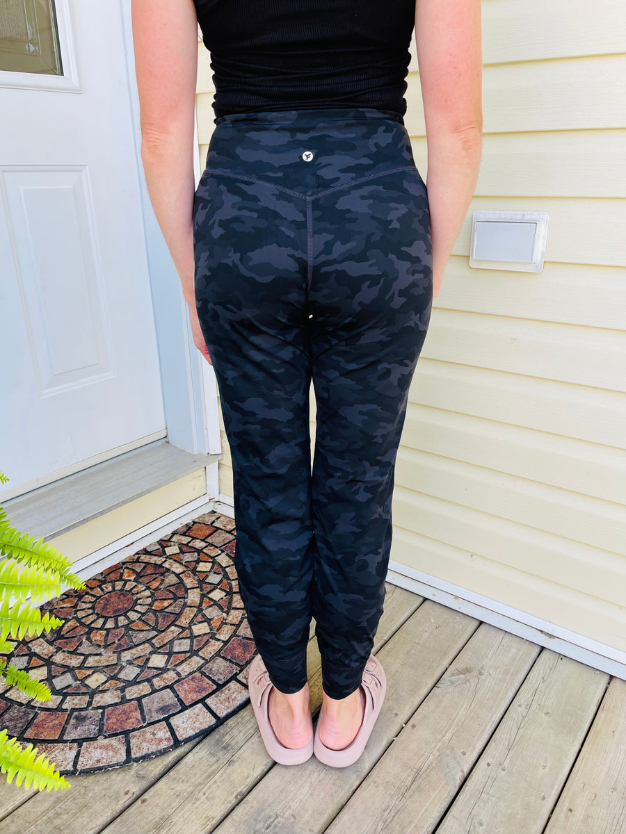 Camo jogger – bluEnvy Boutique