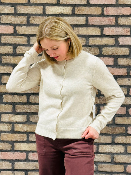 Crewneck Buttons Cardigan - Khaki