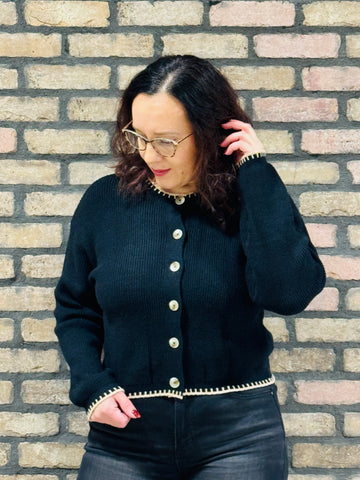 Contrast Stitches Trim Cardigan - Black￼