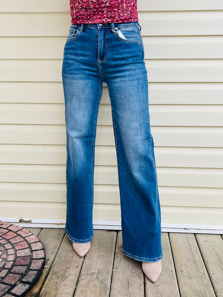 Wide Leg Jeans - Dark Wash