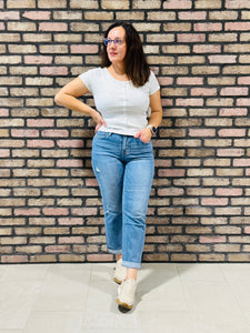 Cuffed Boyfriend Jeans - Medium Wash