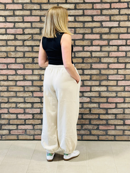 90’s Oversized Sweatpants - Beige