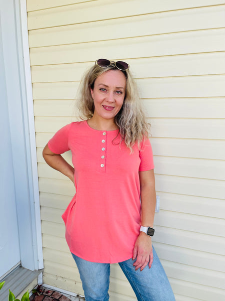 Shell Button Top - Deep Coral
