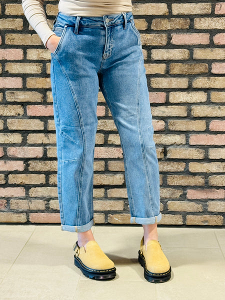 Slouchy Crop Barrel Jeans - Medium Wash