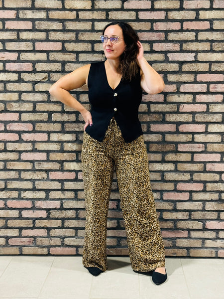 Gold Buttons Knit Vest - Black