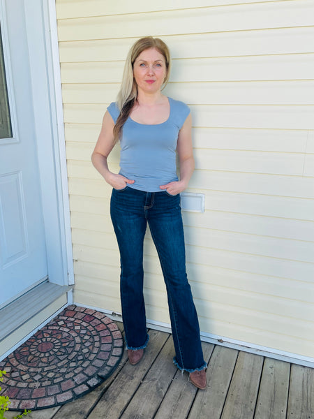 Scoop Neck Seamless Top - Dusty Blue