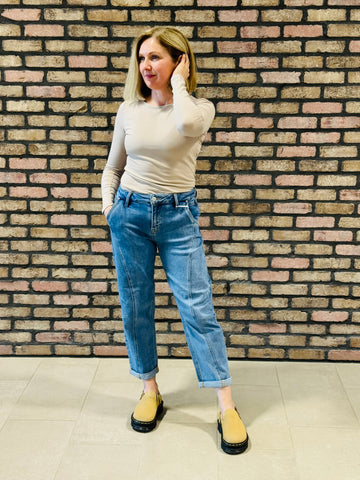 Slouchy Crop Barrel Jeans - Medium Wash