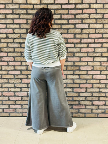 Striped Contrast Trim Top - DK Olive