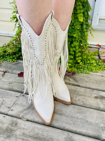 Long Fringe Western Boots - Off White