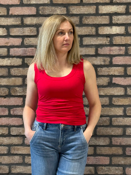 Ribbed Scoop Neck Tank Top - Red
