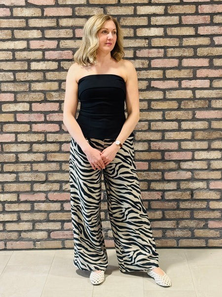 Fold Over Strapless Side Slit Top - Black