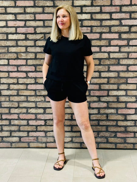 Honeycomb 4-Way Stretch Shorts - Black