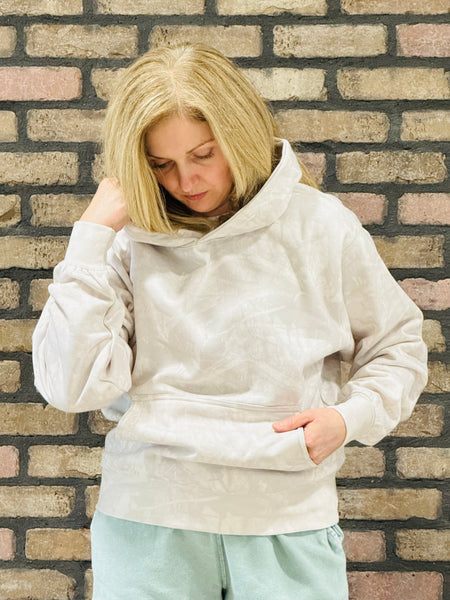 Fleece Camo Relaxed Hoodie - Beige Camo