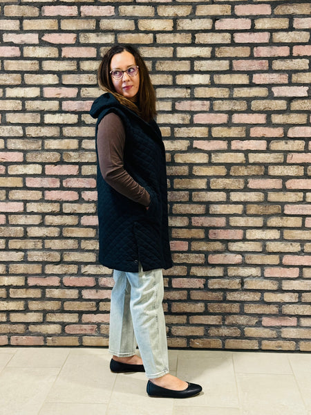 Longline Quilted Vest - Black