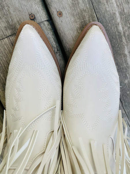 Long Fringe Western Boots - Off White