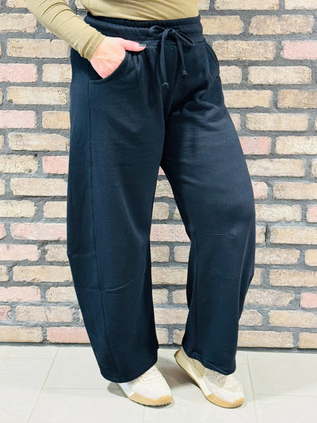 Baggy Barrel Sweatpants - Black