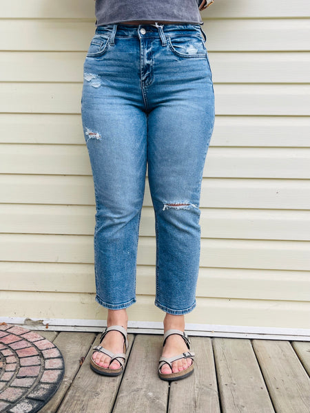 Crop Straight Jeans - Medium Wash