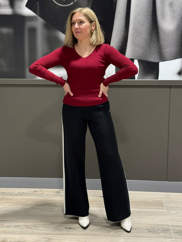 Side Stripe Straight Knit Pants - Black