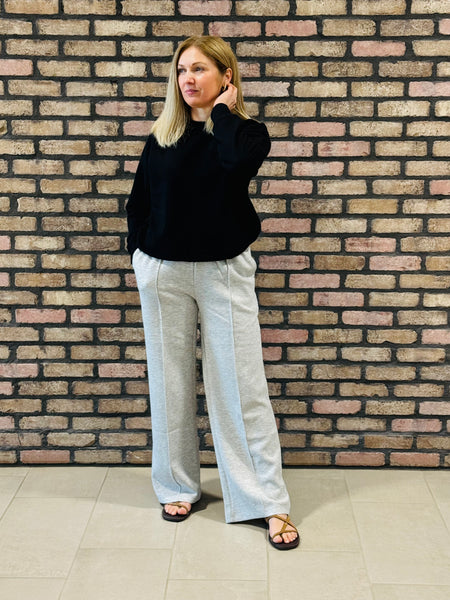 Honeycomb 4-Way Stretch Sweatshirt - Black