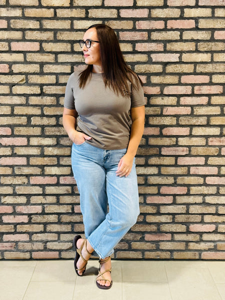 Classic Boxy Fit Tee - Truffle