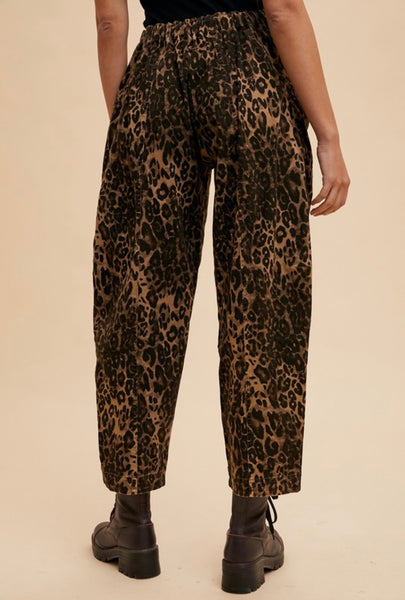 Leopard Print Barrel Twill Pants - Mocha