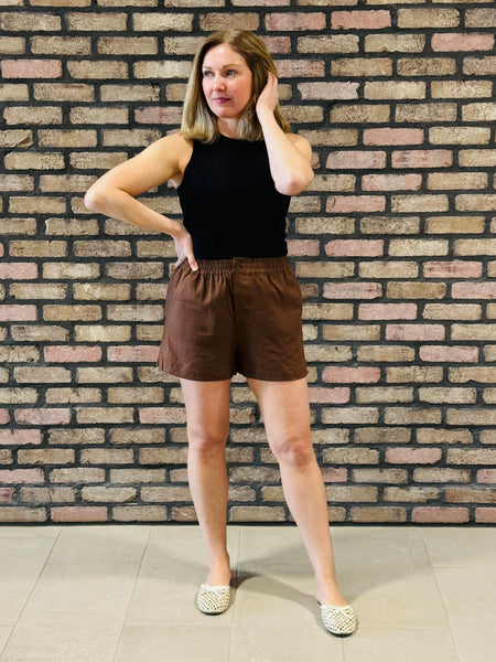 Linen Elastic Waist Shorts - Chocolate