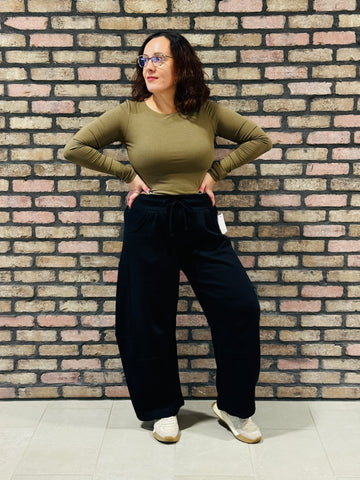 Baggy Barrel Sweatpants - Black