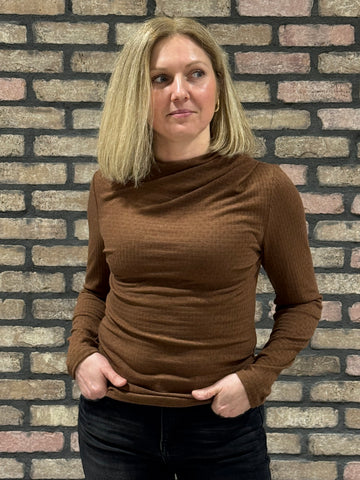 Shoulder Shirring Details Top - Brown