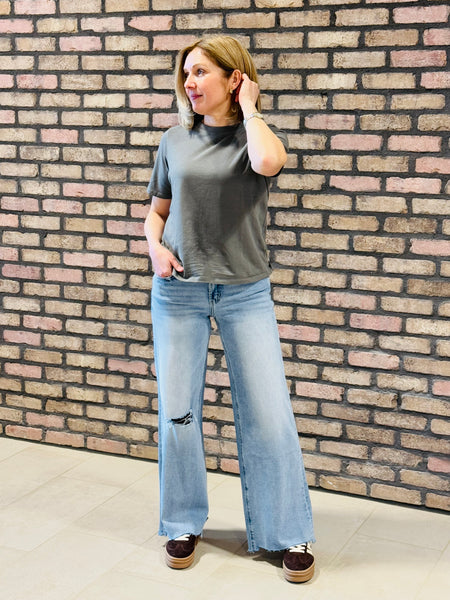 Classic Boxy Fit Tee - Urban Chic