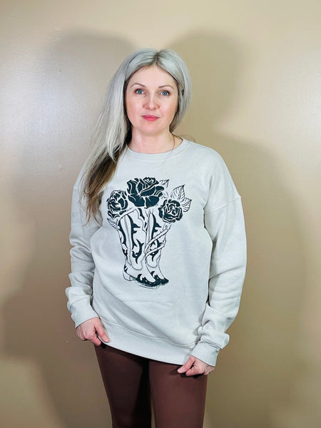 BOOTS AND ROSES Graphic Sweatshirt - Heather Dusty