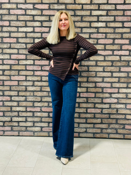 Striped Diagonal Snaps Top - Chocolate