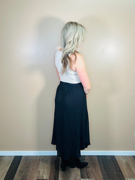 Maxi Skirt with Pockets - Black