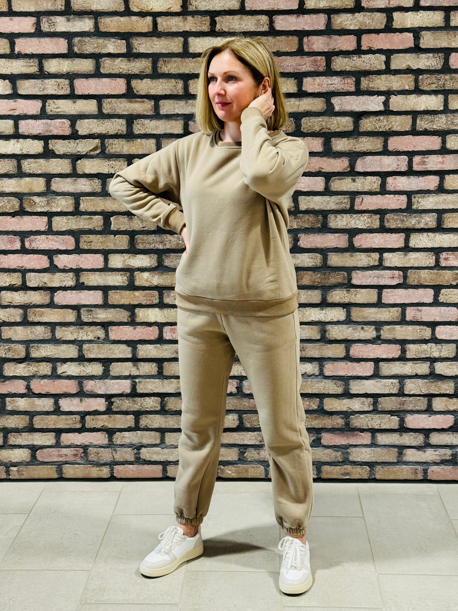 Elastic Waistband Sweatpants - Taupe