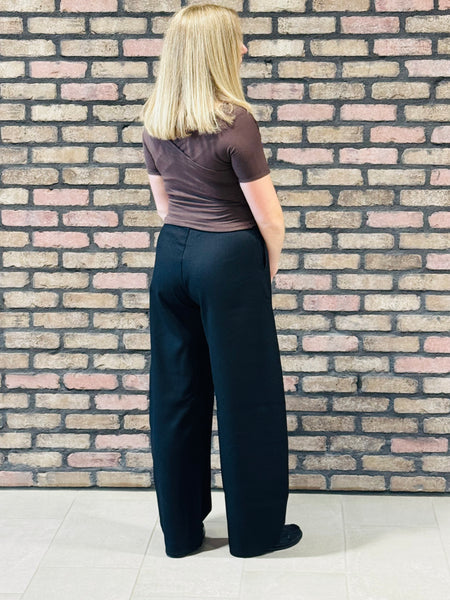 High Waisted Barrel Leg Pants - Black