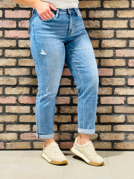 Cuffed Boyfriend Jeans - Medium Wash