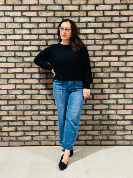 Front Seam Sweater - Black