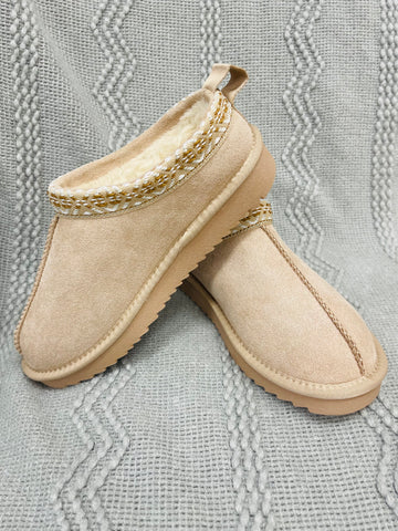 Embroidered Trim Mule Slippers - Beige