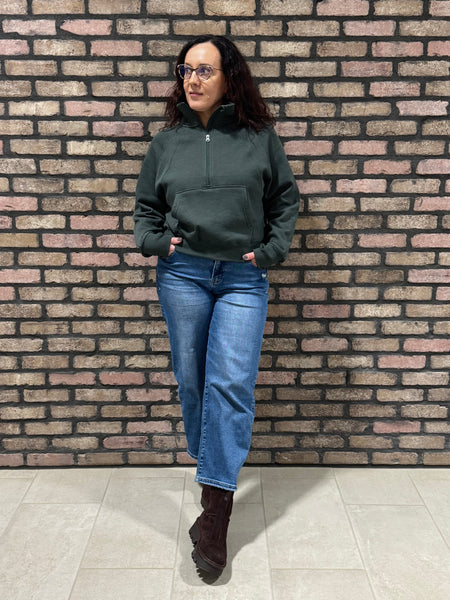 Thumbholes Half Zip Sweatshirt - Chic Green