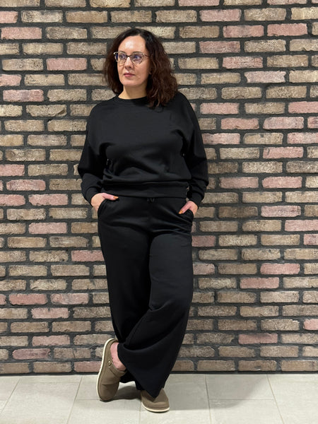 Scuba Pullover and Pants Set - Black