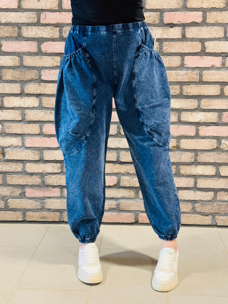 Mineral Wash Barrel Pants - Dark Wash