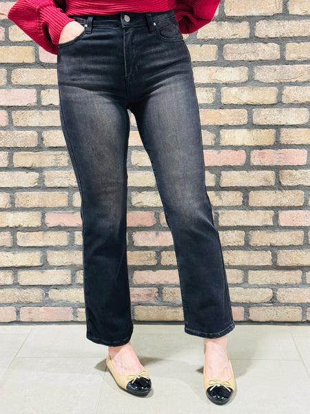 Crop Straight Jeans - Black