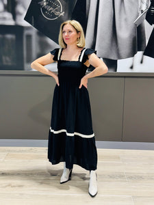 Smocked Ruffle Midi Dress - Black