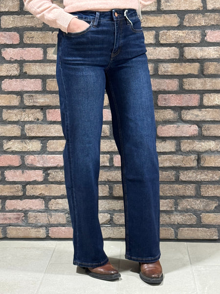 90’s Vintage Wide Leg Jeans - Dark Wash