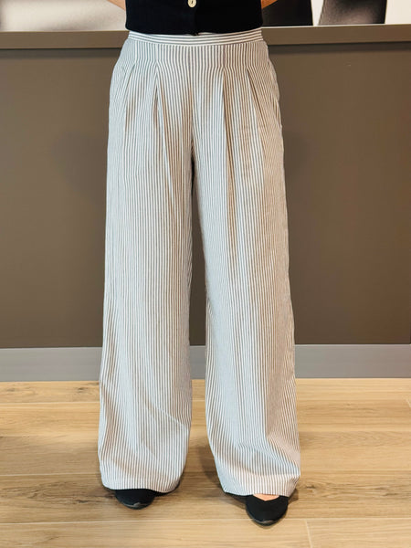 Striped Pleated Wide Pants - Grey