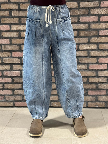 Washed Denim Barrel Pants - Medium Wash