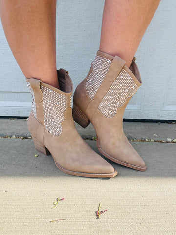 Pearl Studded Western Boots - Cedar Wood