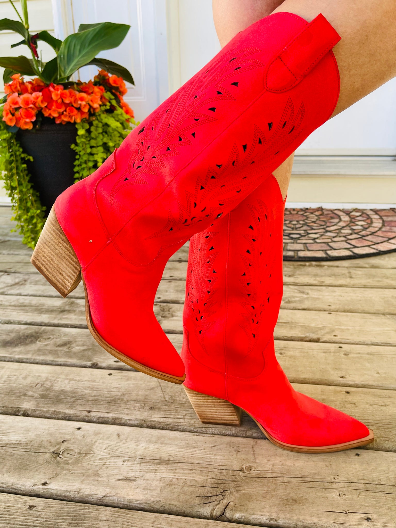 Cutout Detail Cowboy Boots - Red