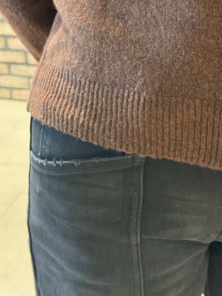 Patch Pockets Barrel Jeans - Washed Black