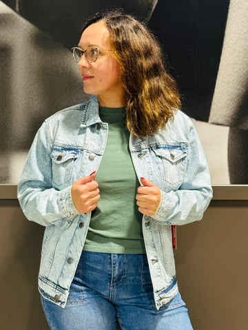 Boyfriend Fit Denim Jacket - Light Wash