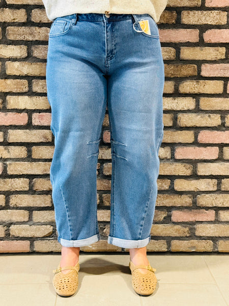 Slouchy Crop Barrel Textured Jeans - Medium Wash